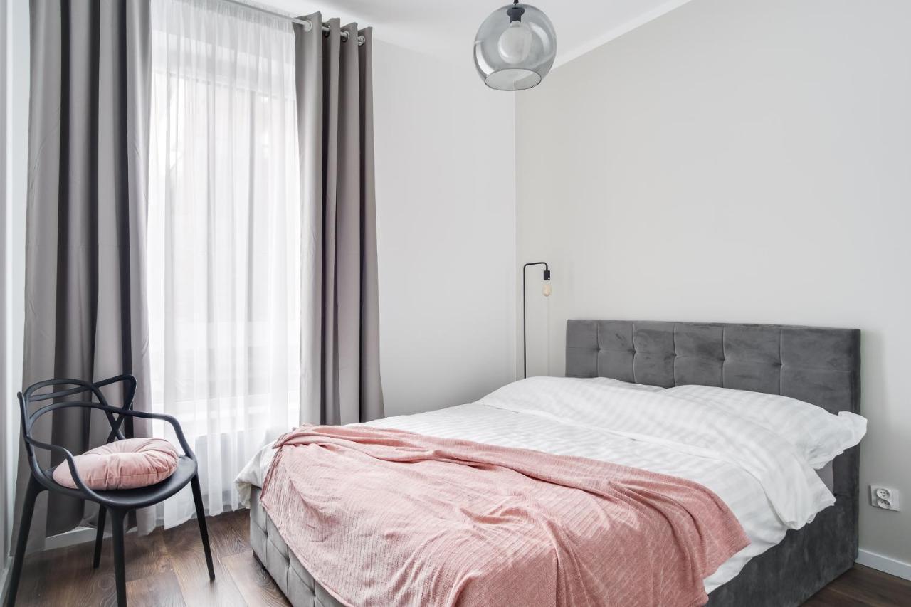 Apartament Chwaliszewo Z Balkonem - Free Parking Познань Экстерьер фото